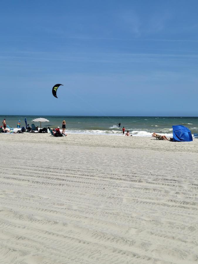 Apartamento Salty Air Retreat Myrtle Beach Exterior foto