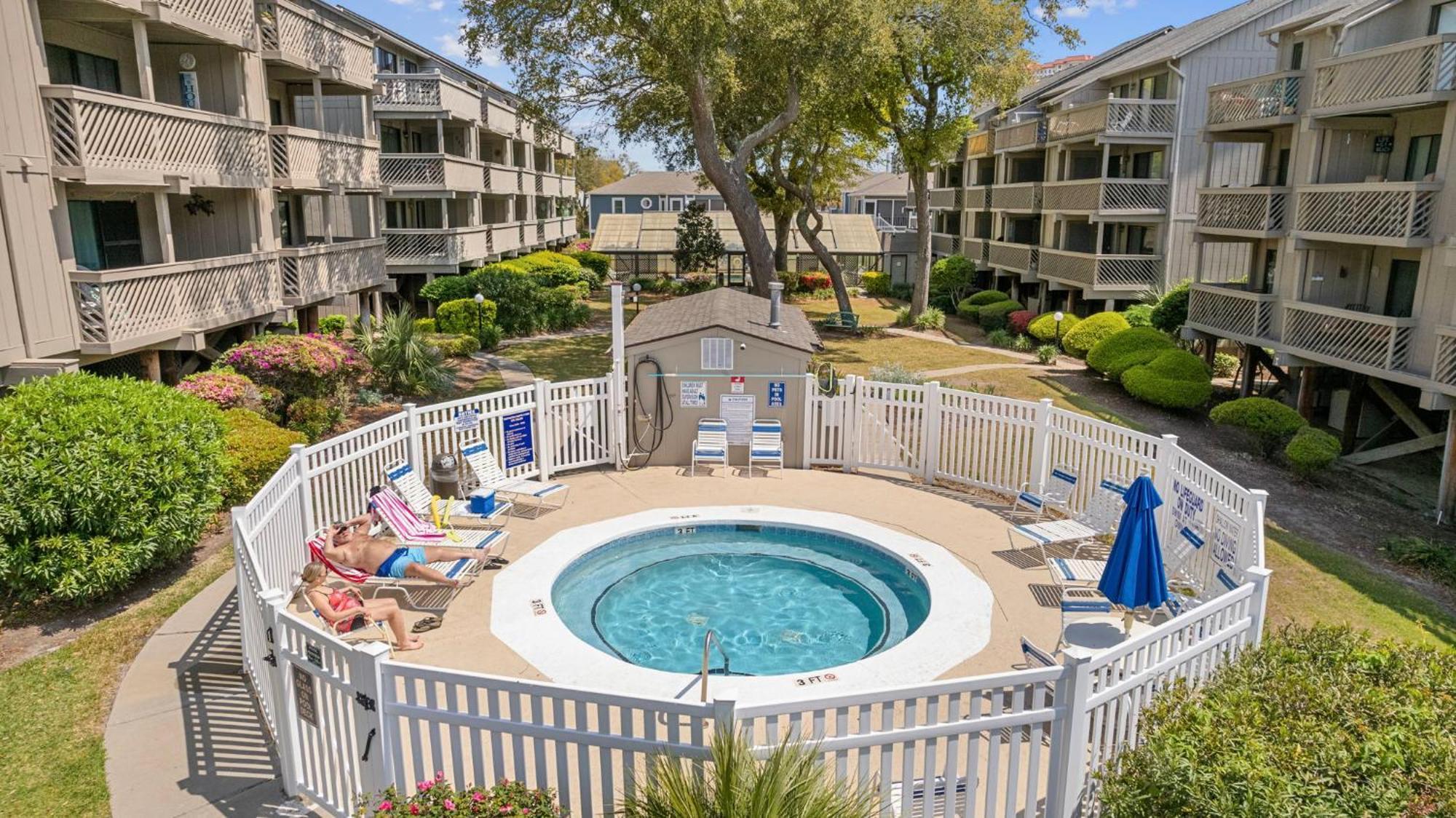 Apartamento Salty Air Retreat Myrtle Beach Exterior foto